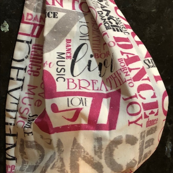 Face mask - Picture 1 of 2